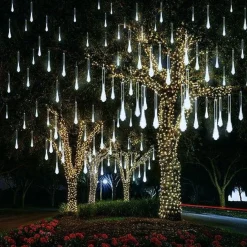 Polo Norte Pn - Led Verlichting Meteor Vallende Regen - 8 Buizen 30Cm - Warm Wit - Gratis Led Foto Knijpers Online