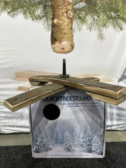Quictreestand Quicktreestand, Kerstboom Standaard, Houten, Whiskey Duigen, Met Pin, Voor Voorgeboorde Kerstbomen Outlet