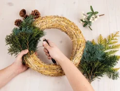 Rayher hobby materialen Kerstkransen>Rayher Krans - Van Stro - 40 X 6,5 Cm - Deurkrans - Kerstkrans