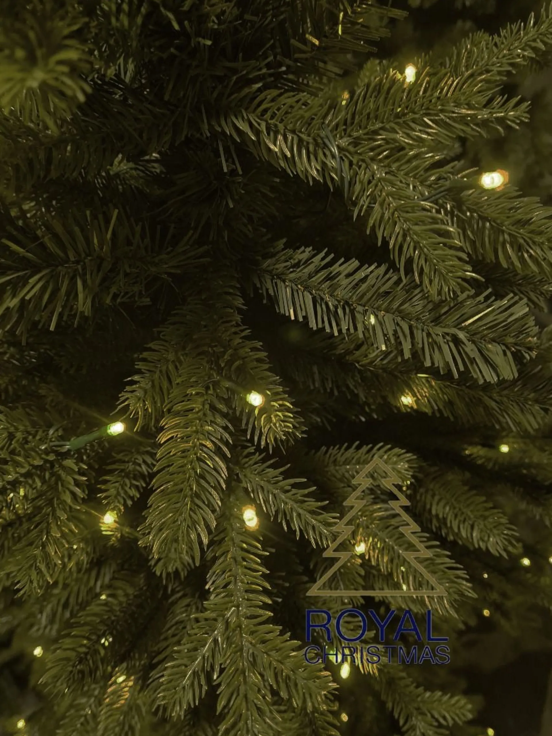 Royal Christmas - Kunstkerstboom - Norway Spruce Pe/Pvc - 450 Led Lampjes - Fbu - 210 Cm Online