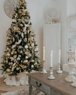 Royal Christmas - Natuurlijke Kunstkerstboom - Bergen Pe / Pvc Premium 210 Cm - 1139 Takken Groen Store