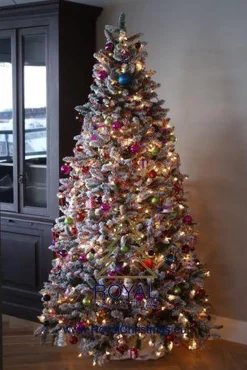Royal Christmas - Sneeuw Kunstkerstboom - Flock Tree Deluxe - 500 Led Lampjes - Pvc 1658 Takken 210 Cm Cheap