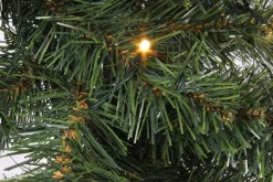 Royal Christmas Guirlandes><noscript><img width=