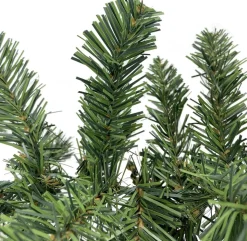 Royal Christmas Guirlandes><noscript><img width=