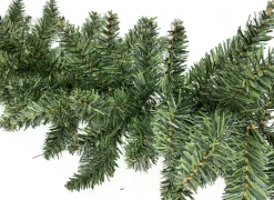 Royal Christmas Guirlandes><noscript><img width=