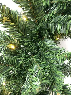 Royal Christmas Guirlandes><noscript><img width=