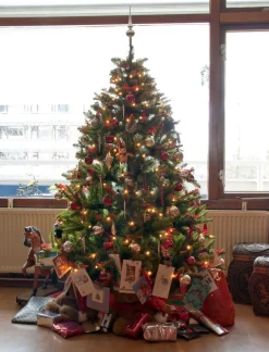 Royal Christmas Washington Pvc Deluxe Kunstkerstboom - 180 Cm - 1012 Takken - Zonder Verlichting Sale