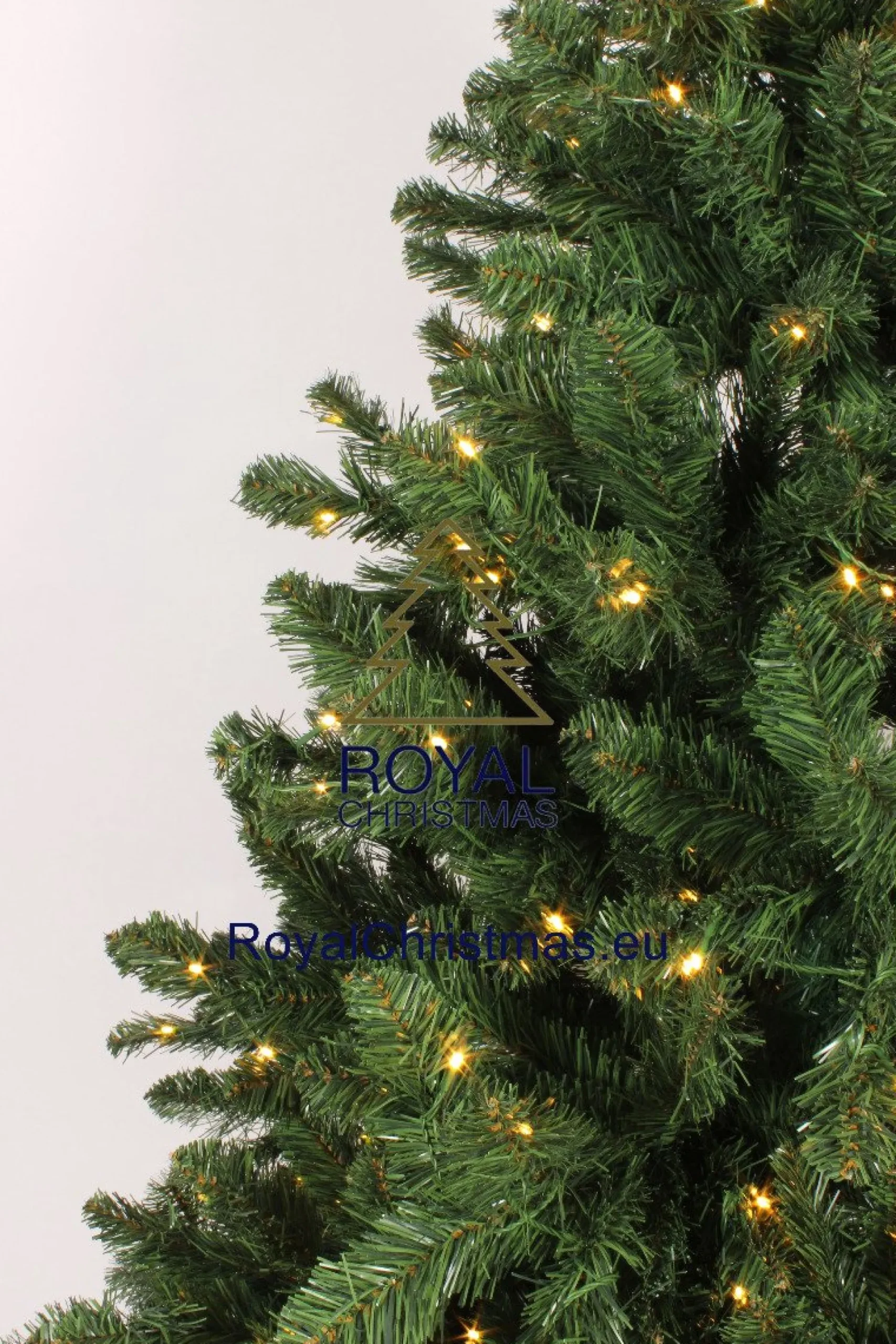 Royal Christmas t - Nepkerstboom Dakota - Lengte 180 Cm - Met 250 Geintegreerd Warm Led Lampjes - 498 Takken Outlet