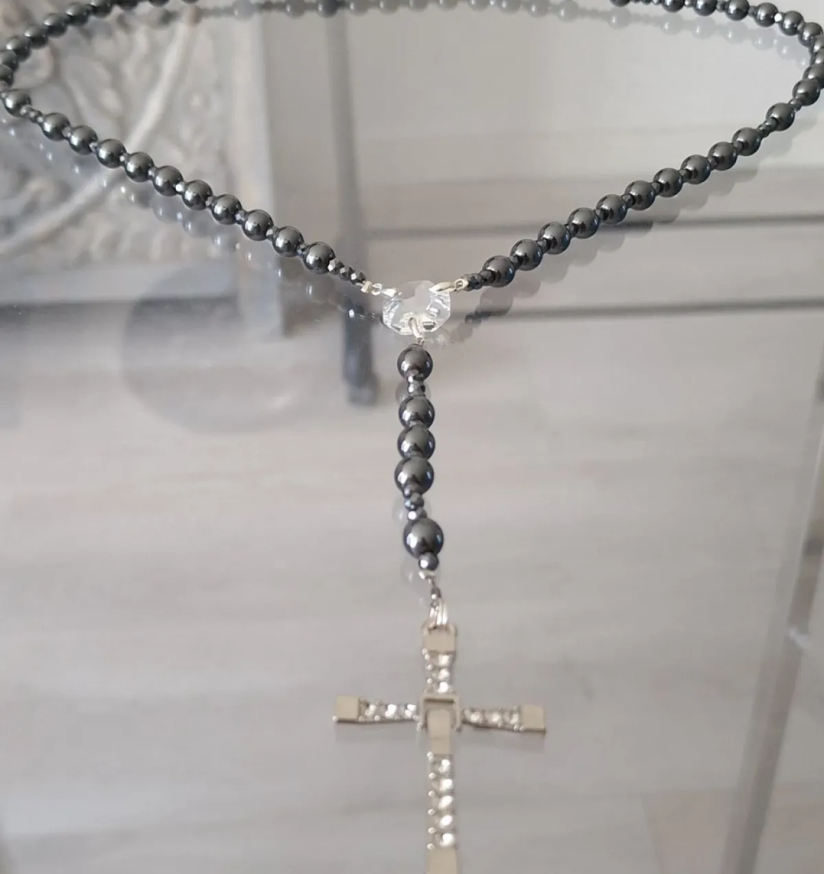 CrystalDesign Kerstkransen>Rozenkrans, Paternoster Gemaakt Met Hematiet Kralen En Kristal Van Swarovski, Gebedssnoer, Rozenkransgebed, Kruisteken, Meditatie, Spiritueel, Geloof, Geloofsteken, Cadeau, Ketting, Kruis, Gebed, Gebedssnoer, Gebedsketting, Kerstpakket Cadeau