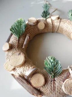 Juuls Gift Shop (merkloos) Kerstkransen></noscript>Schattige Krans Met Kerstboompjes, Kerst, Cadeau, 20Cm Diameter