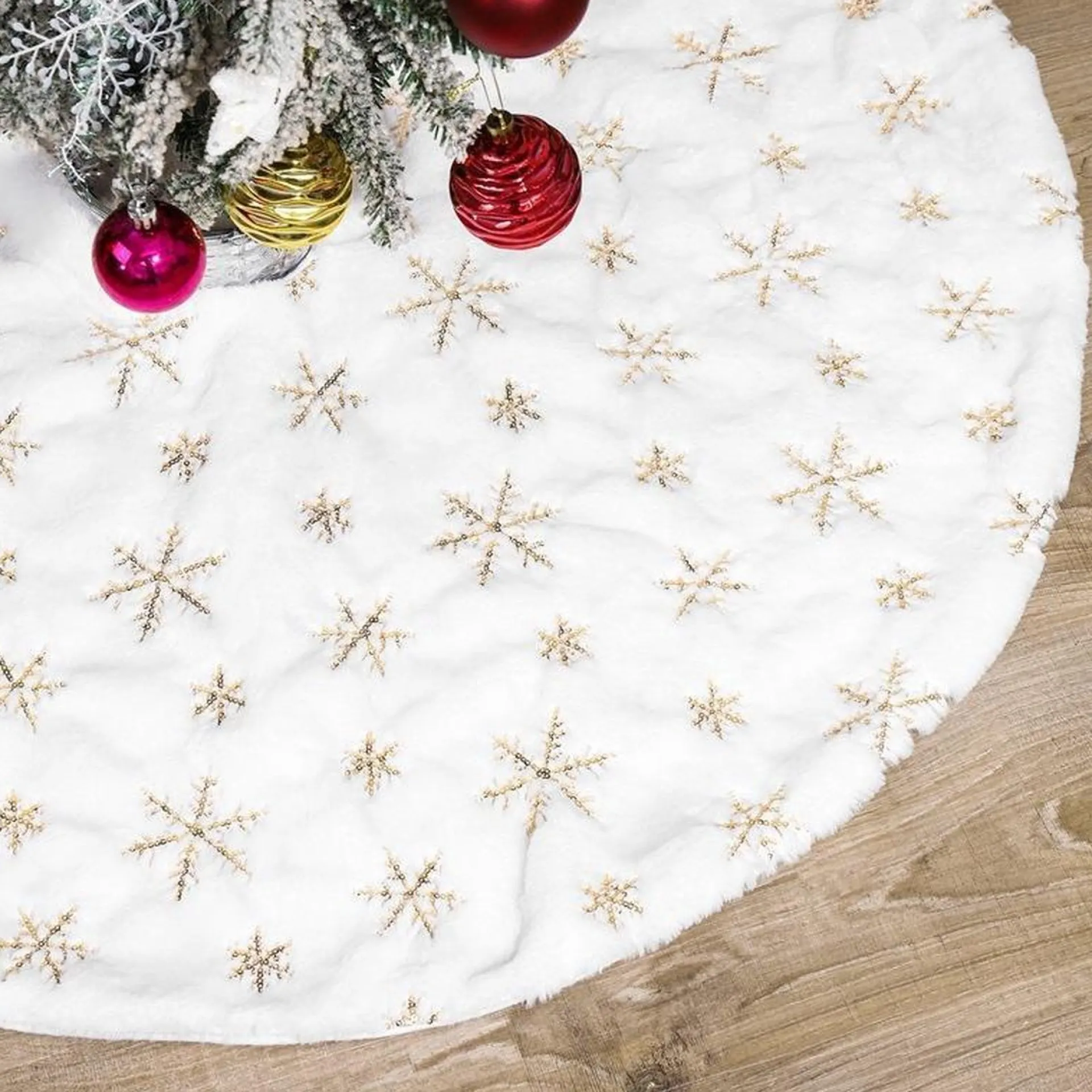 Merkloos Tdr - Duurzame Pailletten Geborduurde Kerstboom Rok - 122Cm, Sneeuw En Goud Accenten- Een Feestelijke Toevoeging Aan Je Kerstdecoratie New