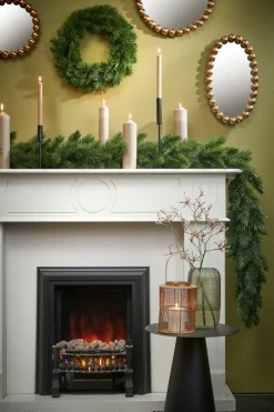 Triumph Tree Guirlandes><noscript><img width=