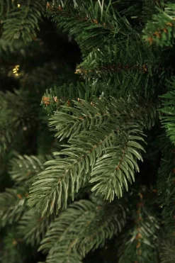 Triumph Tree Halve Kunstkerstboom Emerald Pine Maat In Cm: 215 X 114 Groen - Groen Best