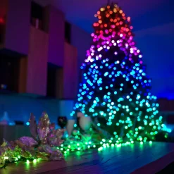 Twinkly Strings- Lichtsnoer - 20 Meter - Led Verlichting - Gekleurd & Warm Licht - Dimbaar - Binnen & Buiten - Verbind Met Bluetooth Of Wifi - Werkt Met Homekit, Homey, Alexa, Google Home En Razer Chroma Hot