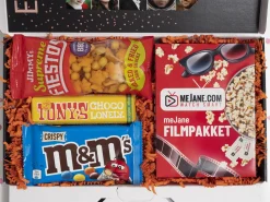 meJane Verjaardag Filmpakket - Leuke Filmbox Met Persoonlijk Verjaardagsbericht - Jimmy's Popcorn - Fiesto's - M&Ms - Tony's Chocolonely - Film Cadeaukaart - Thuis Bioscoop - .Com - Verjaardagscadeau Fashion
