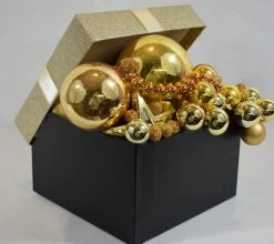 ZoeZo Design Kerststukjes> - Kerst - Kerstdecoratie - Kerstversiering - Kerstbaldoos - Alternatieve Kerstversiering - Hoogte 18 Cm - Breedte 18 Cm - Kunststof - Karton