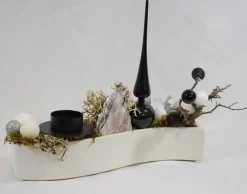 ZoeZo Design Kerststukjes> - Kerststukje - Kerststuk - Kerstdecoratie - Kerstversiering - Met Waxinelichtjeshouder - Aardewerk Potje - Wit - Zwart - 26X22X7 Cm